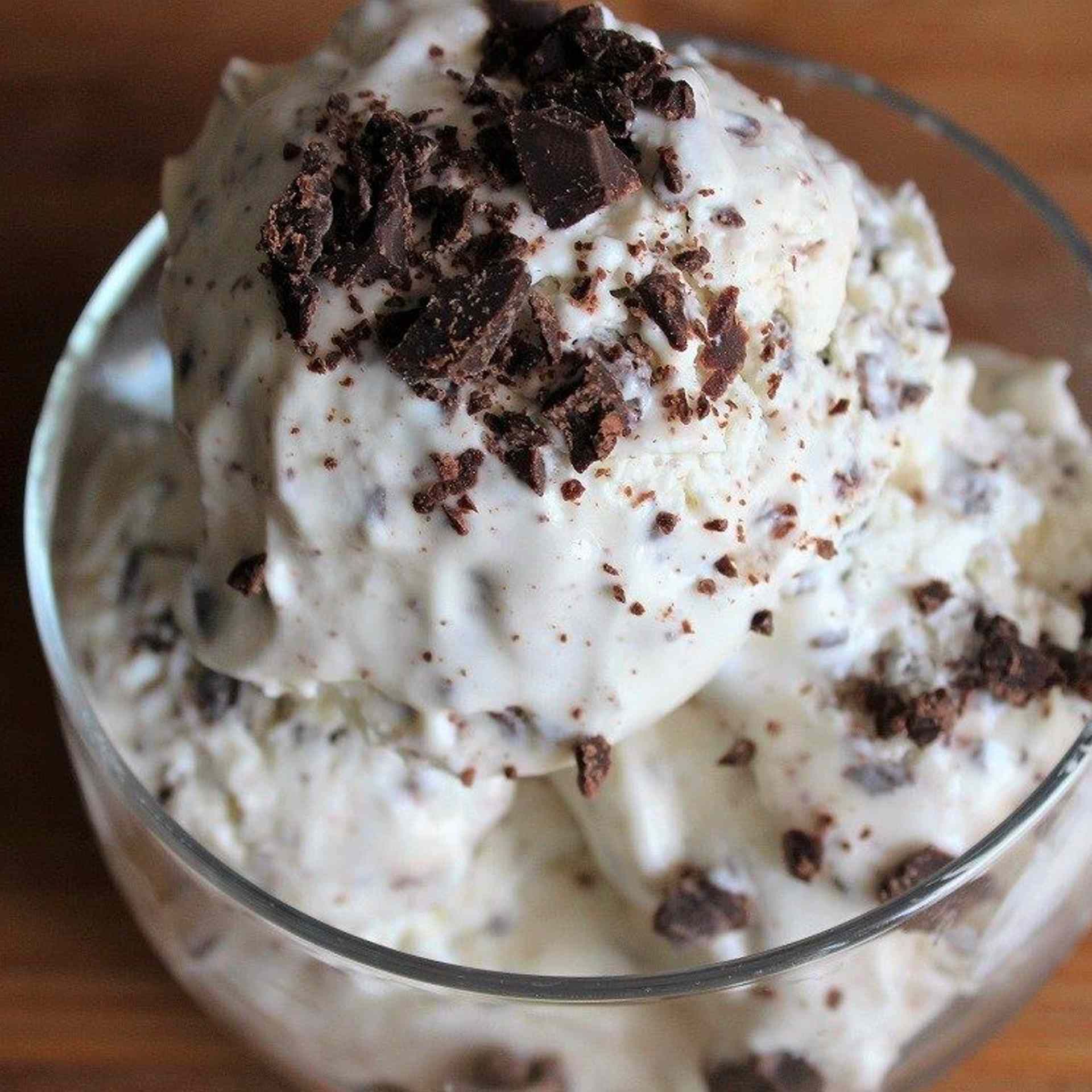 gelato stracciatella